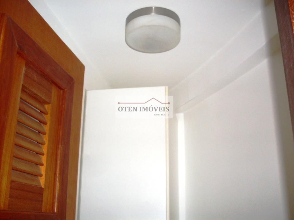 Apartamento à venda com 1 quarto, 72m² - Foto 2