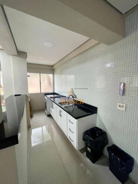 Apartamento à venda com 3 quartos, 68m² - Foto 7