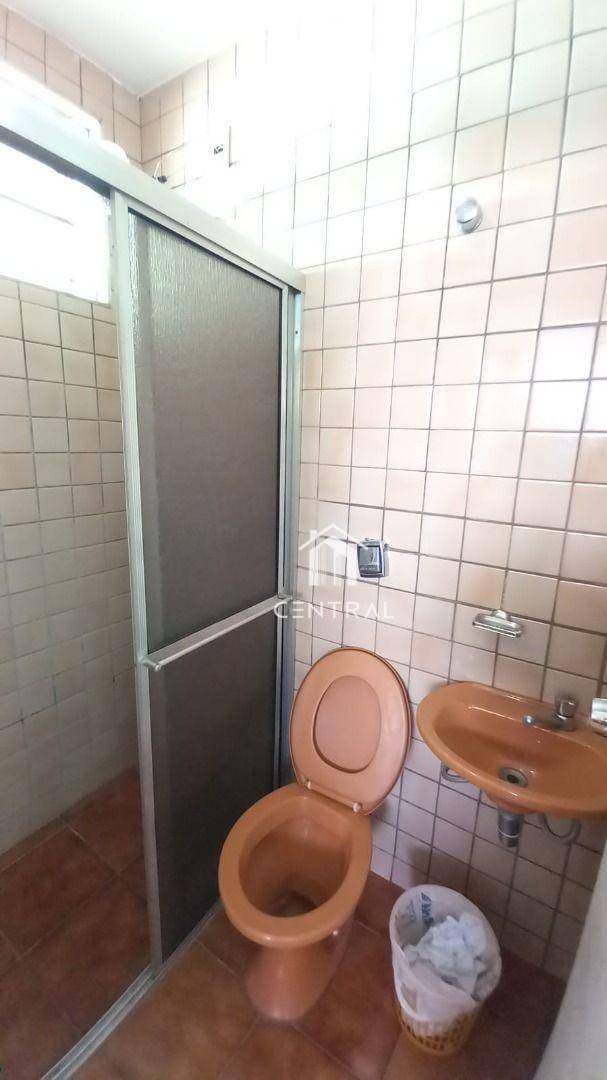 Sobrado à venda com 4 quartos, 257m² - Foto 9