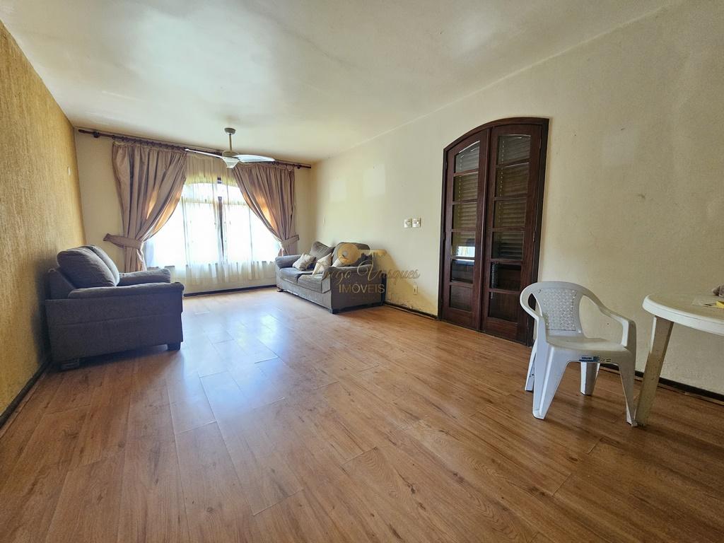 Casa à venda com 2 quartos, 100m² - Foto 11