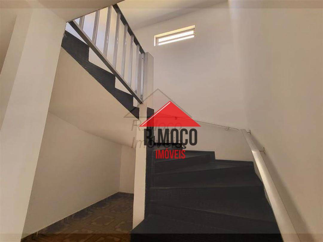 Sobrado à venda com 3 quartos, 218m² - Foto 24