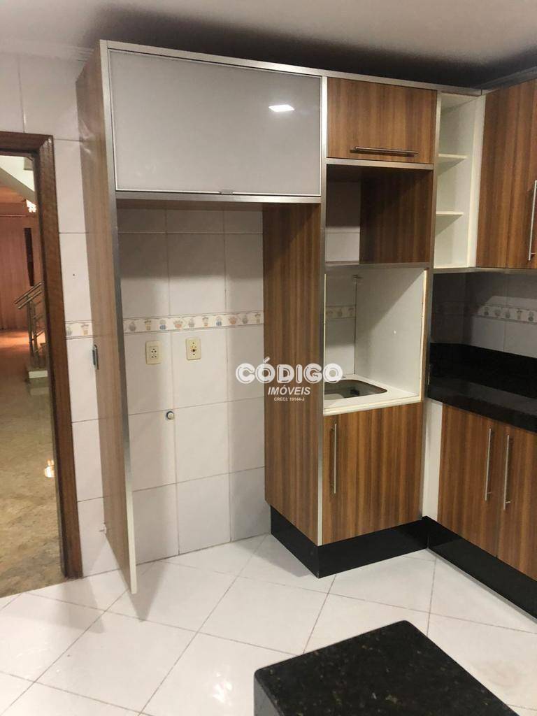 Sobrado à venda com 3 quartos, 150m² - Foto 17