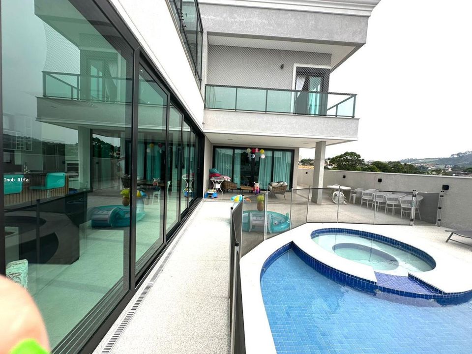 Casa de Condomínio à venda com 4 quartos, 733m² - Foto 1