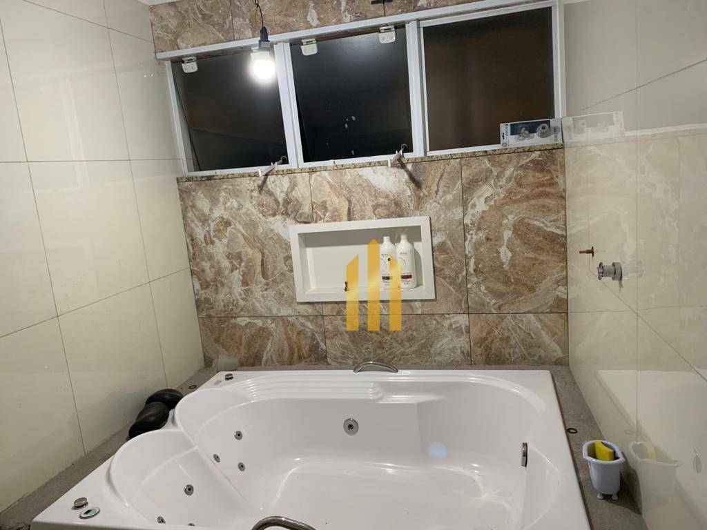 Sobrado à venda com 4 quartos, 375m² - Foto 15