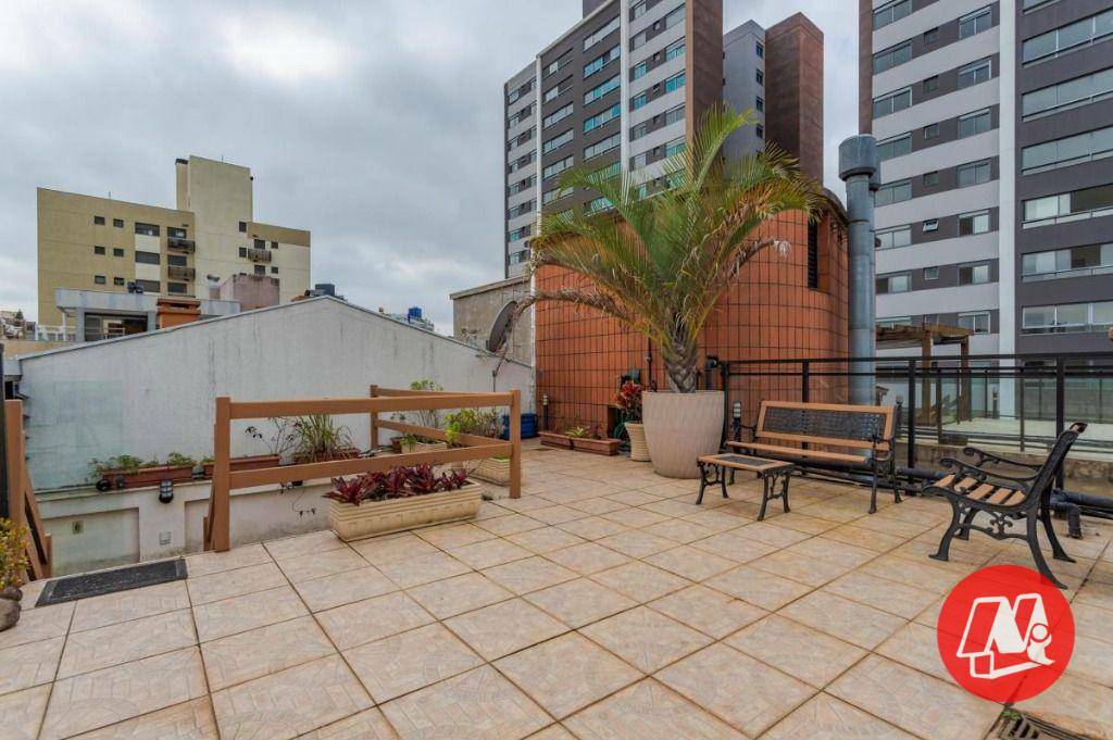 Apartamento para alugar com 3 quartos, 206m² - Foto 38
