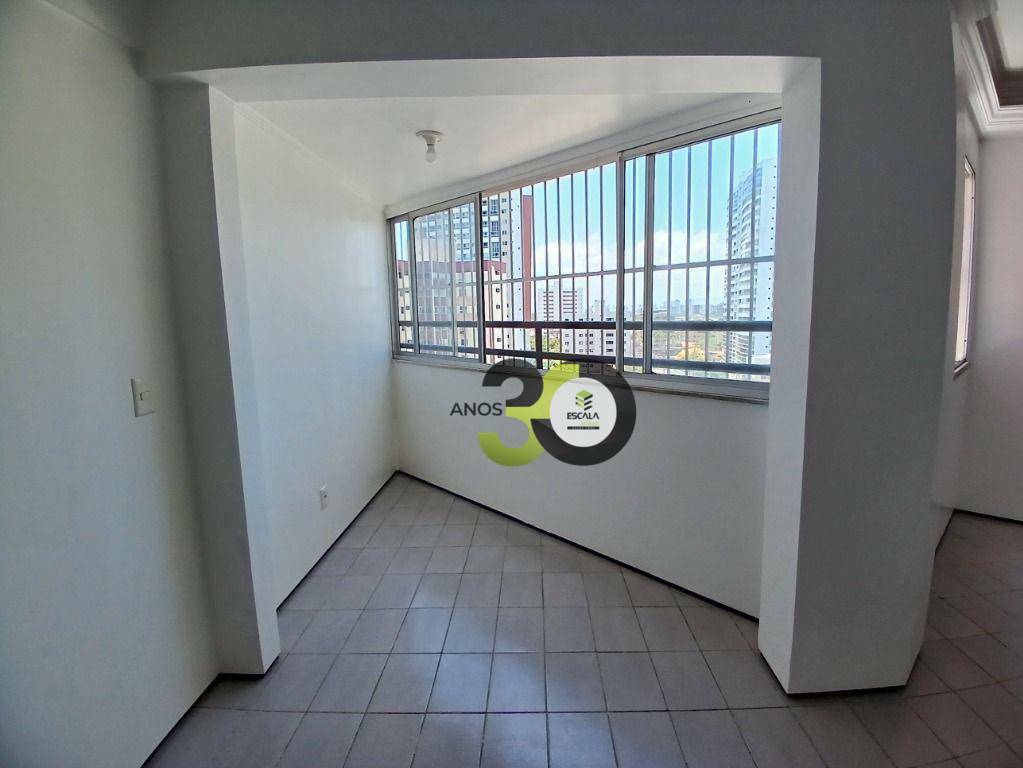 Apartamento para alugar com 3 quartos, 100m² - Foto 12