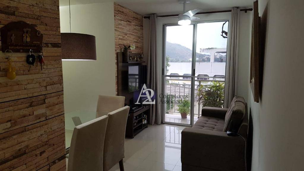 Apartamento à venda com 3 quartos, 56m² - Foto 1