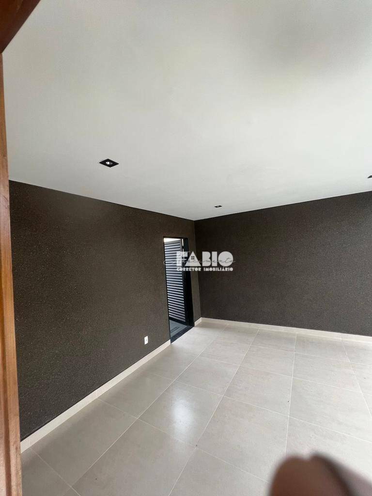 Casa à venda com 2 quartos, 85m² - Foto 14