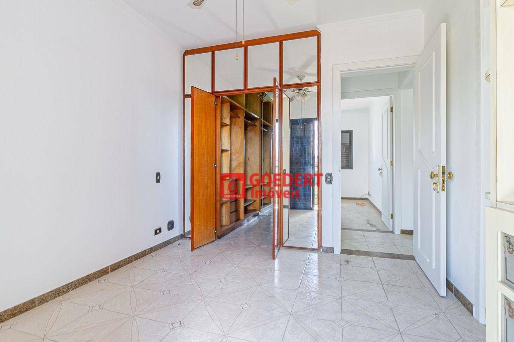 Apartamento à venda com 3 quartos, 132m² - Foto 34