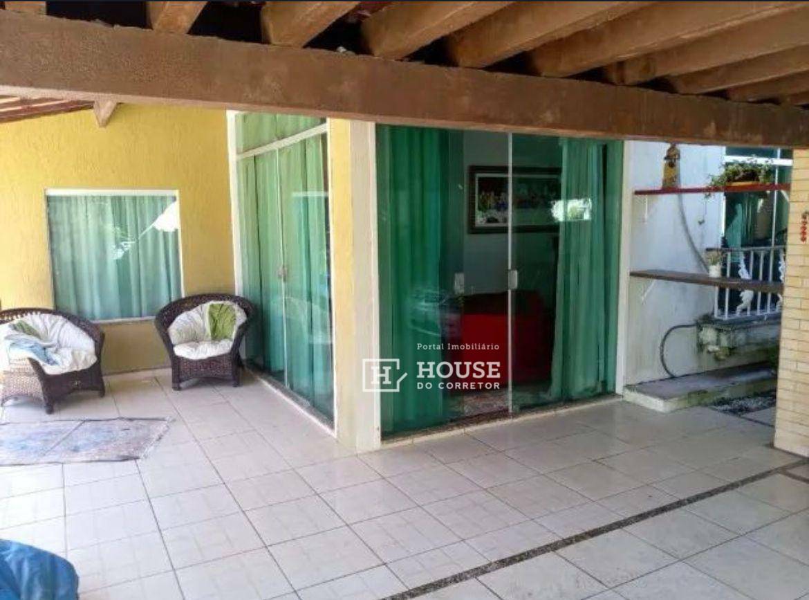 Casa de Condomínio à venda com 3 quartos, 360m² - Foto 2