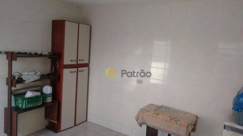 Sobrado à venda com 4 quartos, 174m² - Foto 35