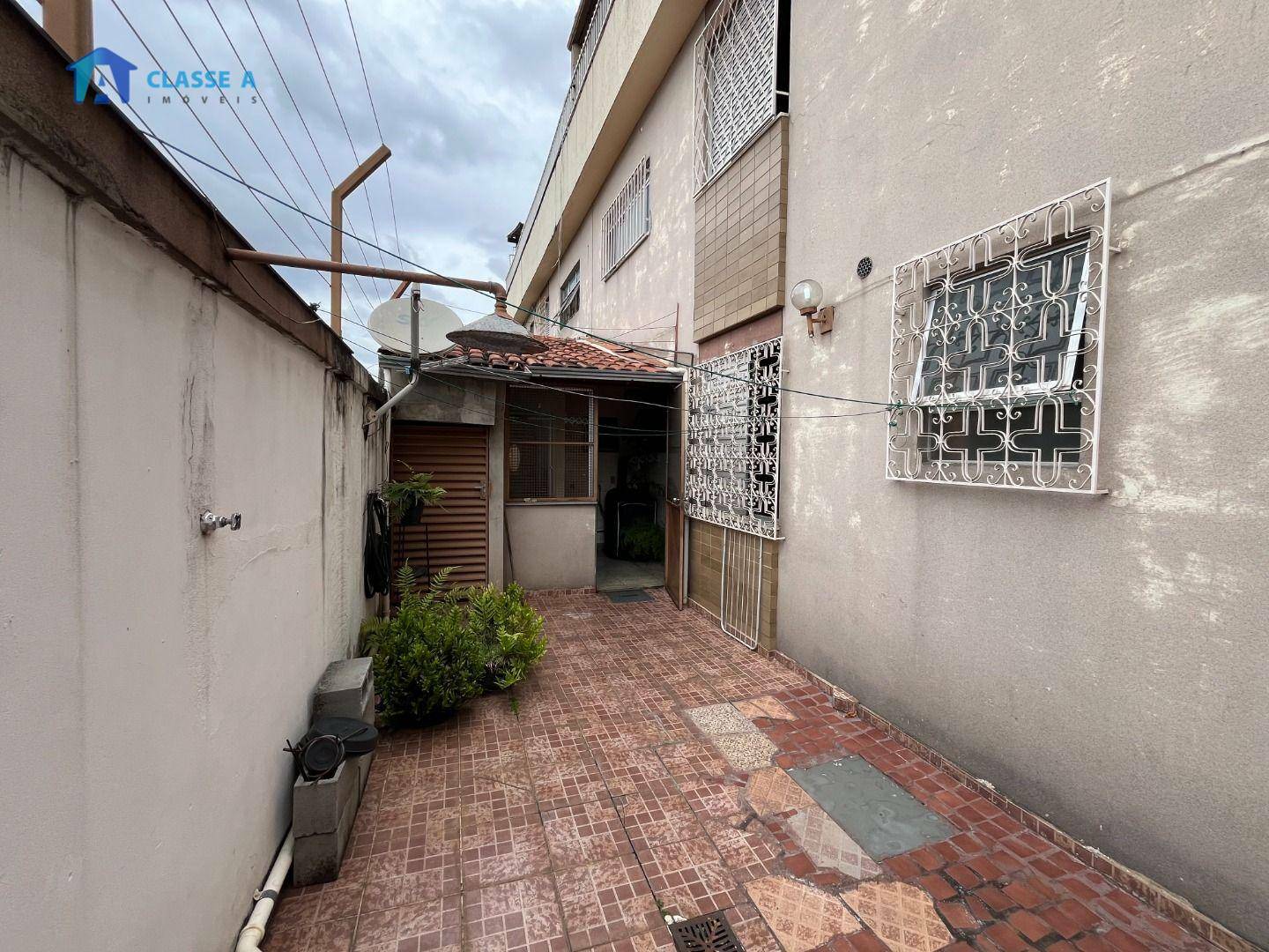 Apartamento à venda com 3 quartos, 160m² - Foto 15