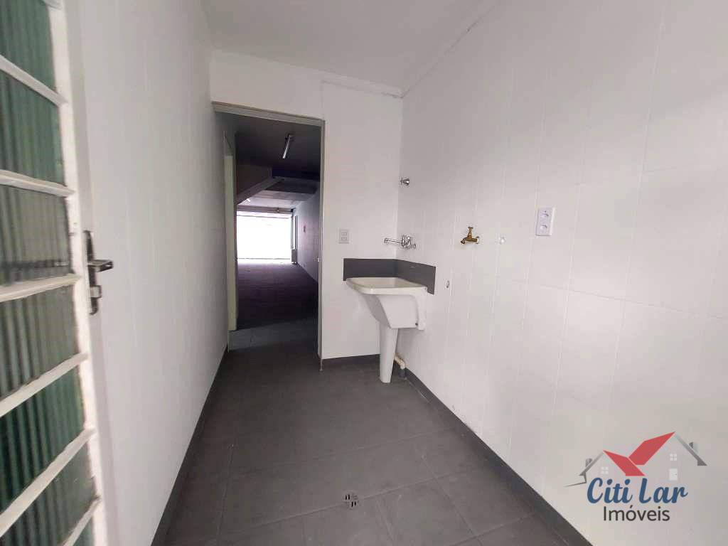 Sobrado à venda e aluguel com 3 quartos, 250m² - Foto 16