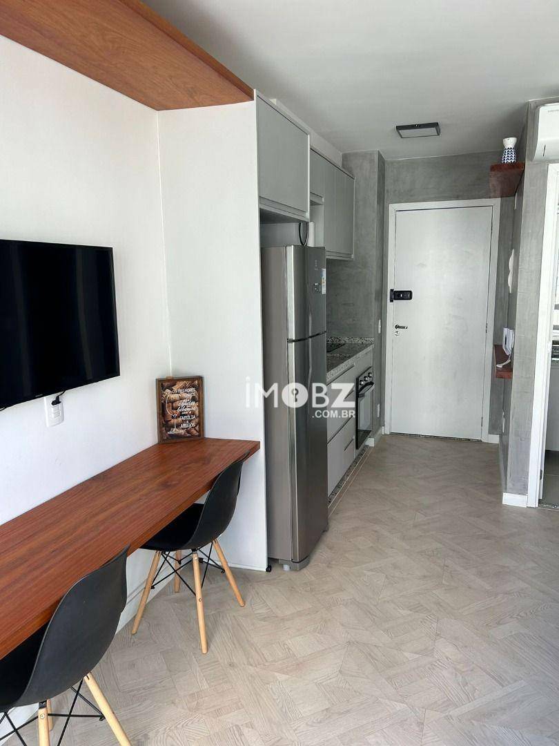 Apartamento à venda com 1 quarto, 26m² - Foto 2