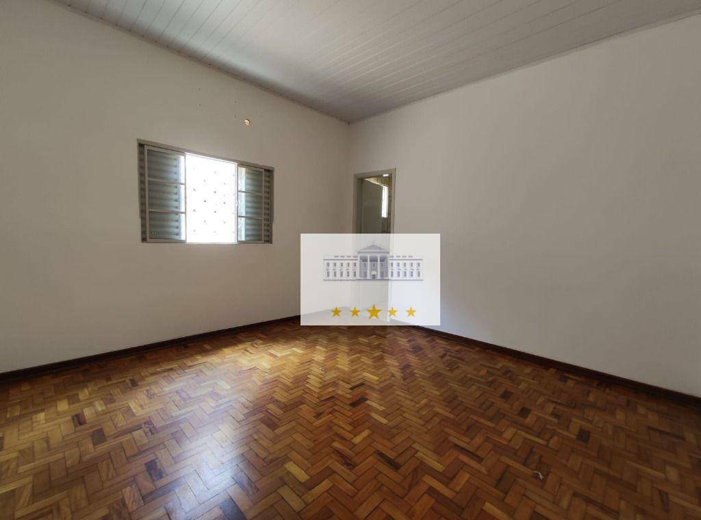 Casa à venda com 3 quartos, 170m² - Foto 8