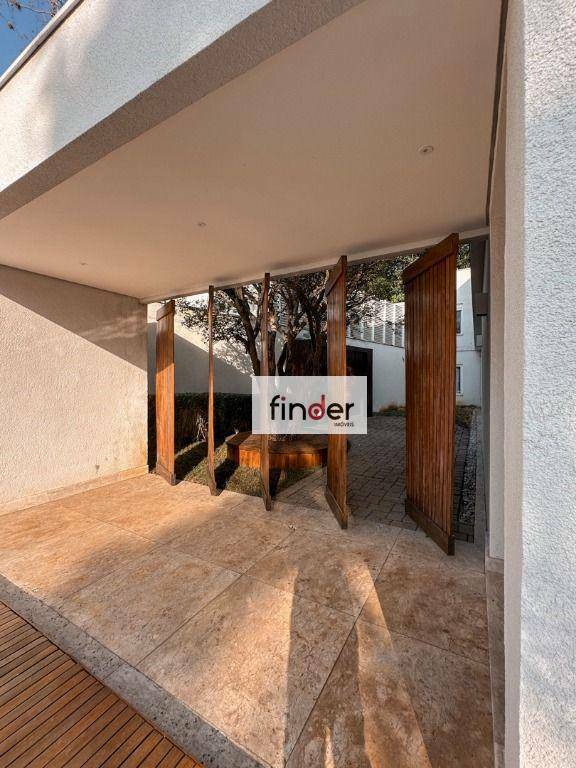 Casa à venda e aluguel com 4 quartos, 750m² - Foto 26