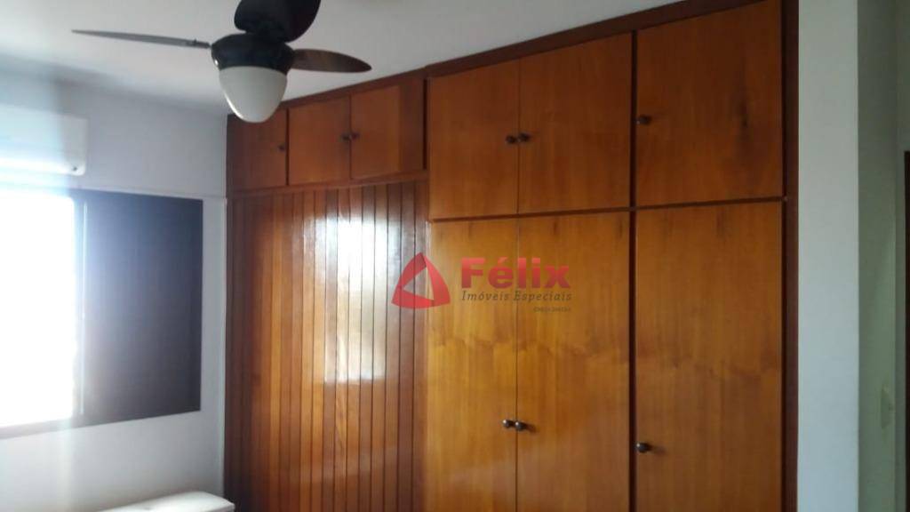 Apartamento à venda com 2 quartos, 75m² - Foto 7