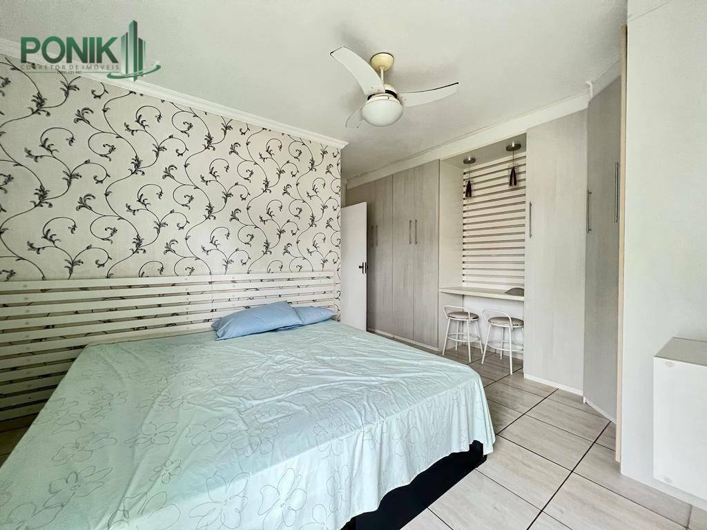 Apartamento à venda com 3 quartos, 140m² - Foto 10