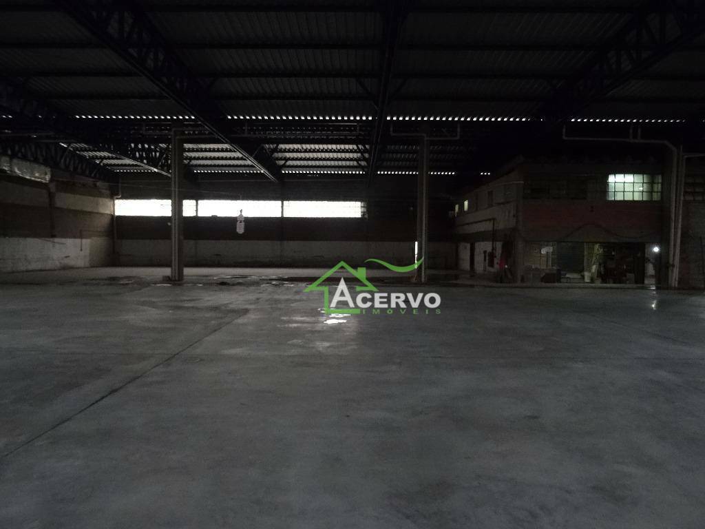 Depósito-Galpão-Armazém para alugar, 2000m² - Foto 6