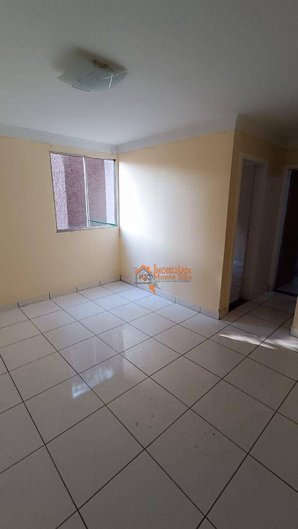 Apartamento à venda com 2 quartos, 45m² - Foto 2