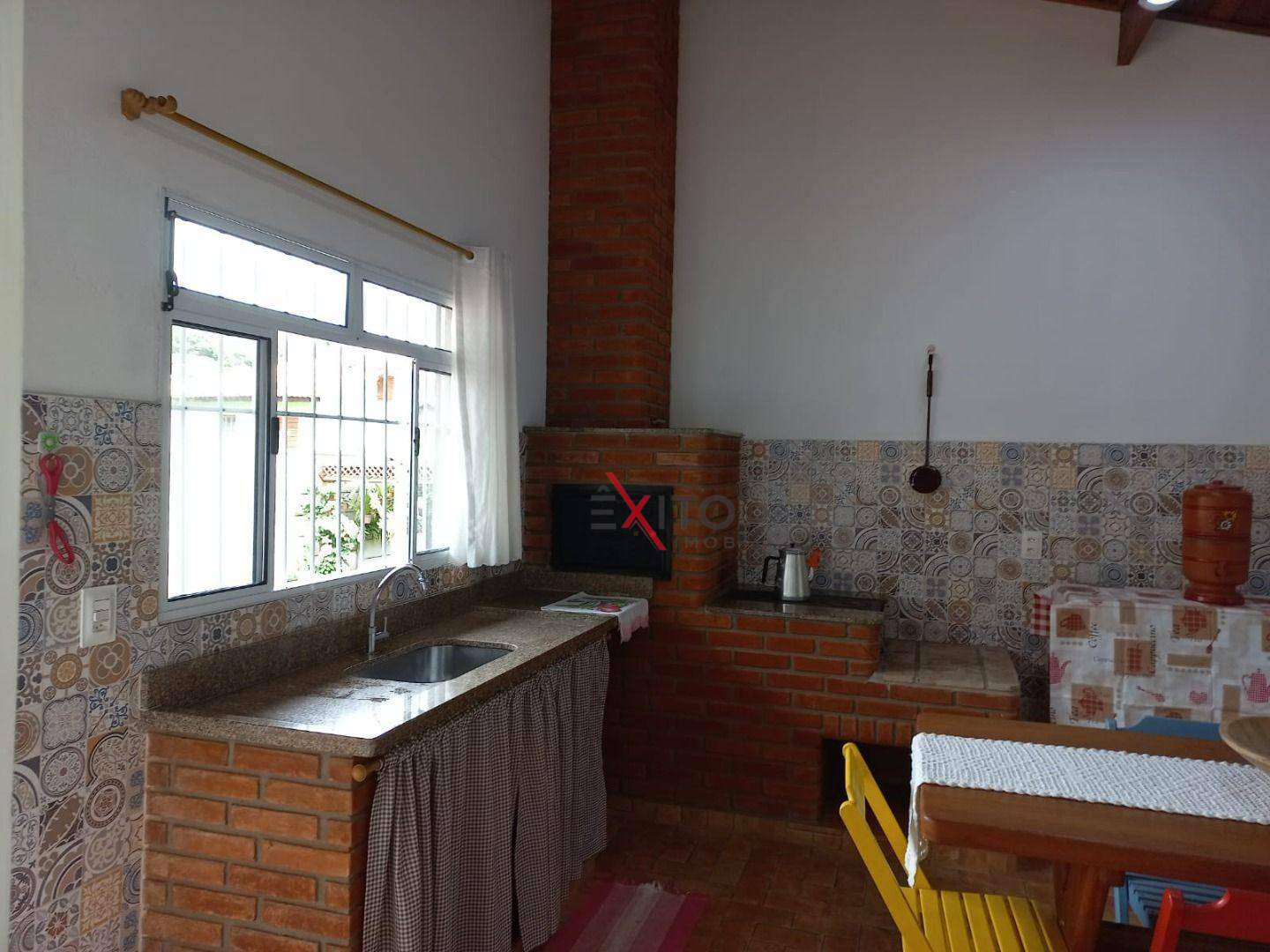 Casa à venda com 2 quartos, 145m² - Foto 24