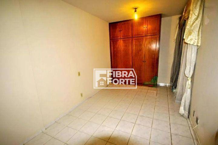 Apartamento à venda com 3 quartos, 83m² - Foto 8