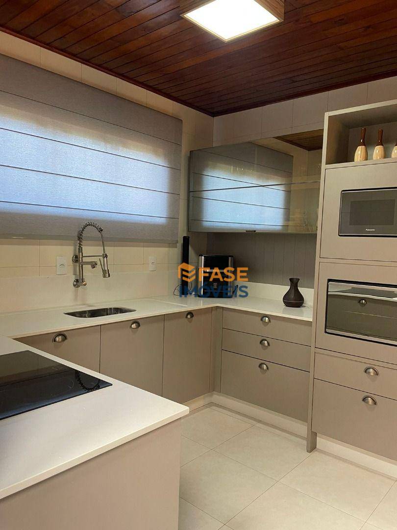 Casa à venda com 3 quartos, 140m² - Foto 11