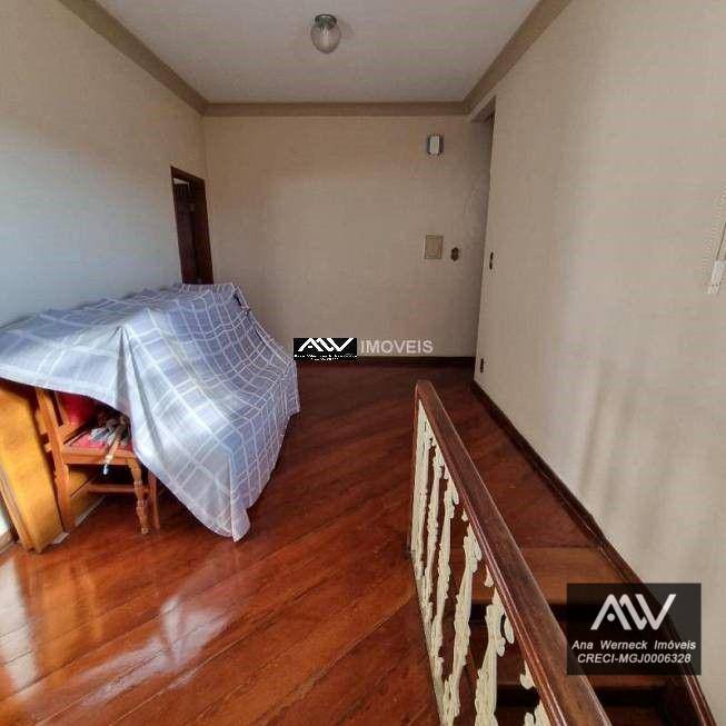 Casa à venda com 3 quartos, 180m² - Foto 12