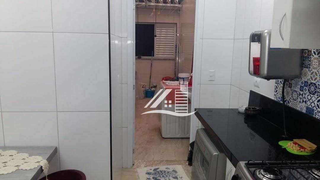 Apartamento à venda com 2 quartos, 75m² - Foto 10