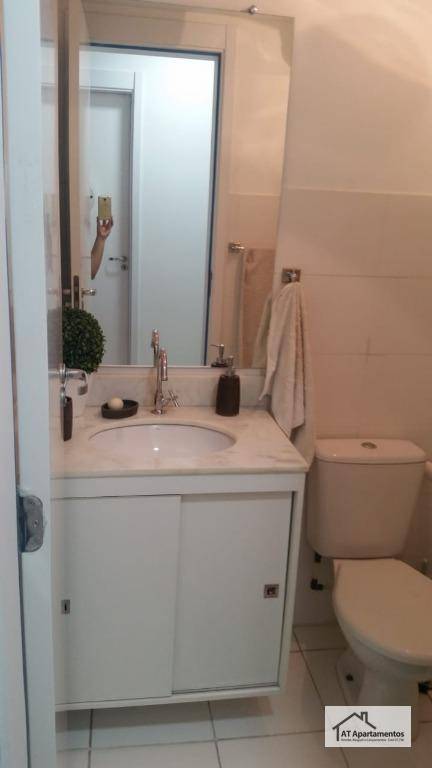 Apartamento à venda com 2 quartos, 55m² - Foto 16