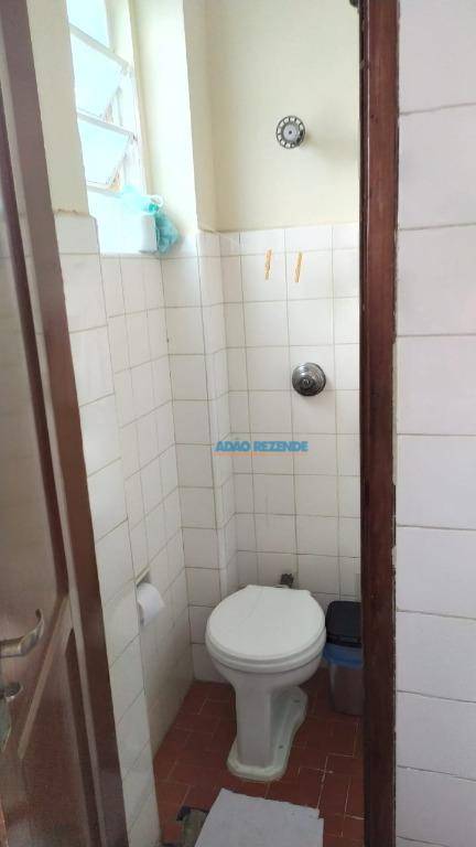 Apartamento à venda com 1 quarto, 45m² - Foto 18