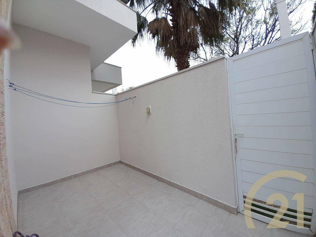 Casa de Condomínio para alugar com 3 quartos, 229m² - Foto 36