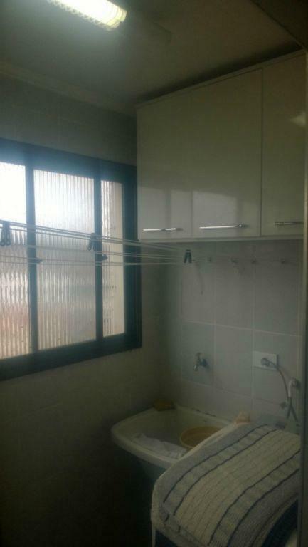 Apartamento à venda com 2 quartos, 74m² - Foto 6