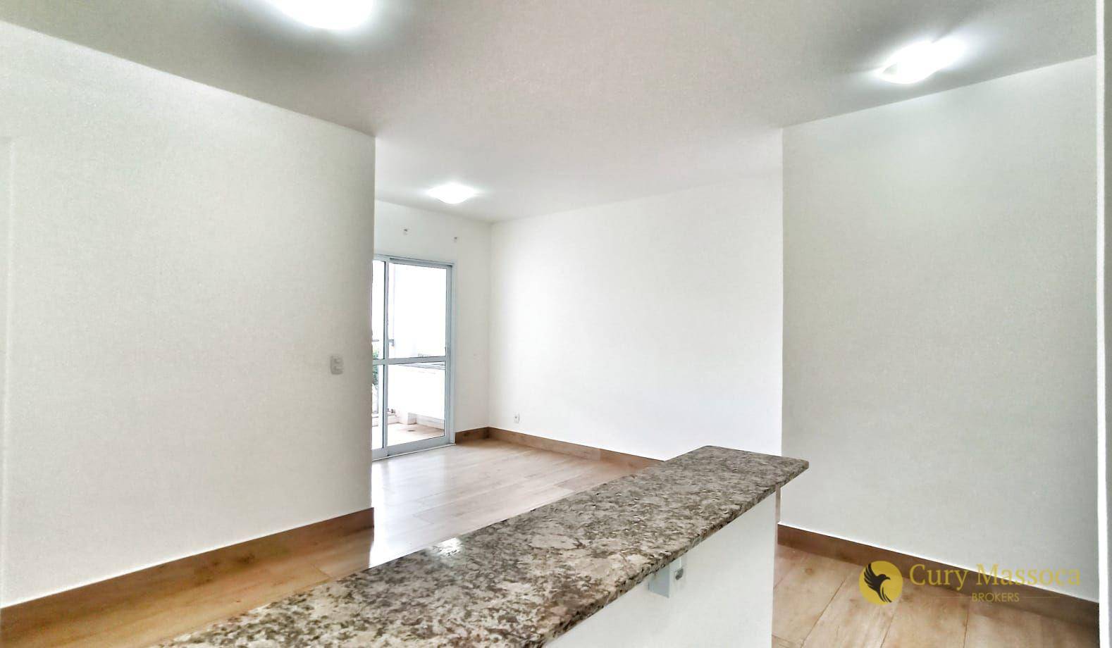 Apartamento para alugar com 3 quartos, 76m² - Foto 4