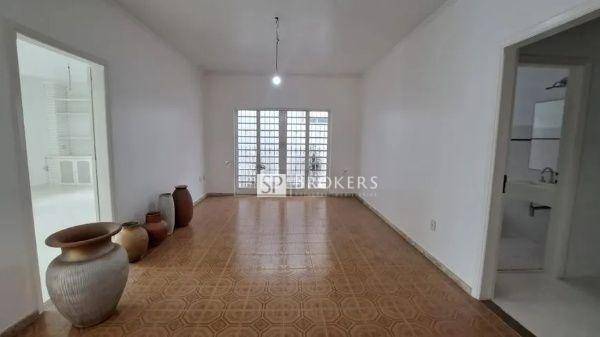 Casa à venda e aluguel com 5 quartos, 287m² - Foto 21