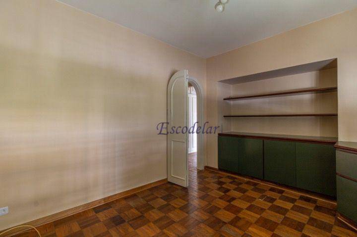 Apartamento à venda com 3 quartos, 180m² - Foto 8