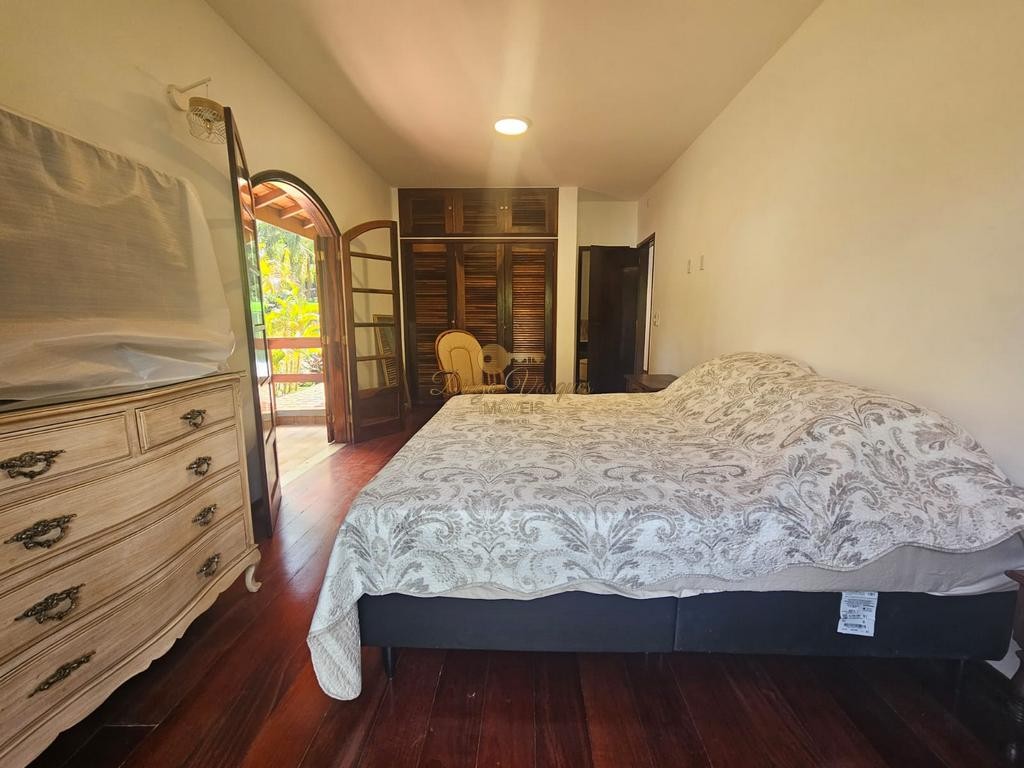 Casa de Condomínio à venda com 7 quartos, 1848m² - Foto 31