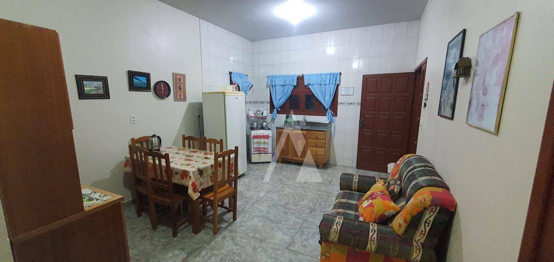 Casa à venda com 5 quartos, 340m² - Foto 15