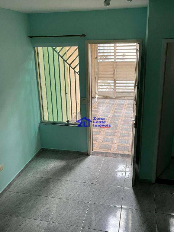 Sobrado à venda com 2 quartos, 124m² - Foto 5