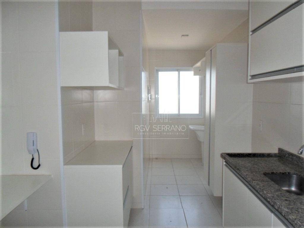 Apartamento para alugar com 2 quartos, 68m² - Foto 5