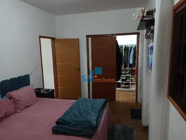 Sobrado à venda com 3 quartos, 200m² - Foto 14