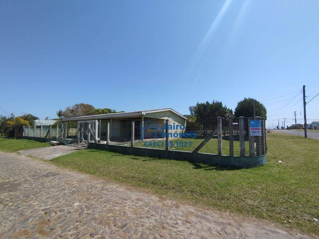 Casa, 3 quartos, 200 m² - Foto 1