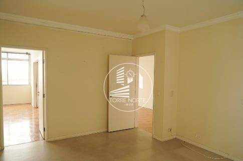 Apartamento à venda com 4 quartos, 228m² - Foto 16