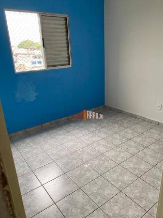 Apartamento à venda com 3 quartos, 55m² - Foto 11