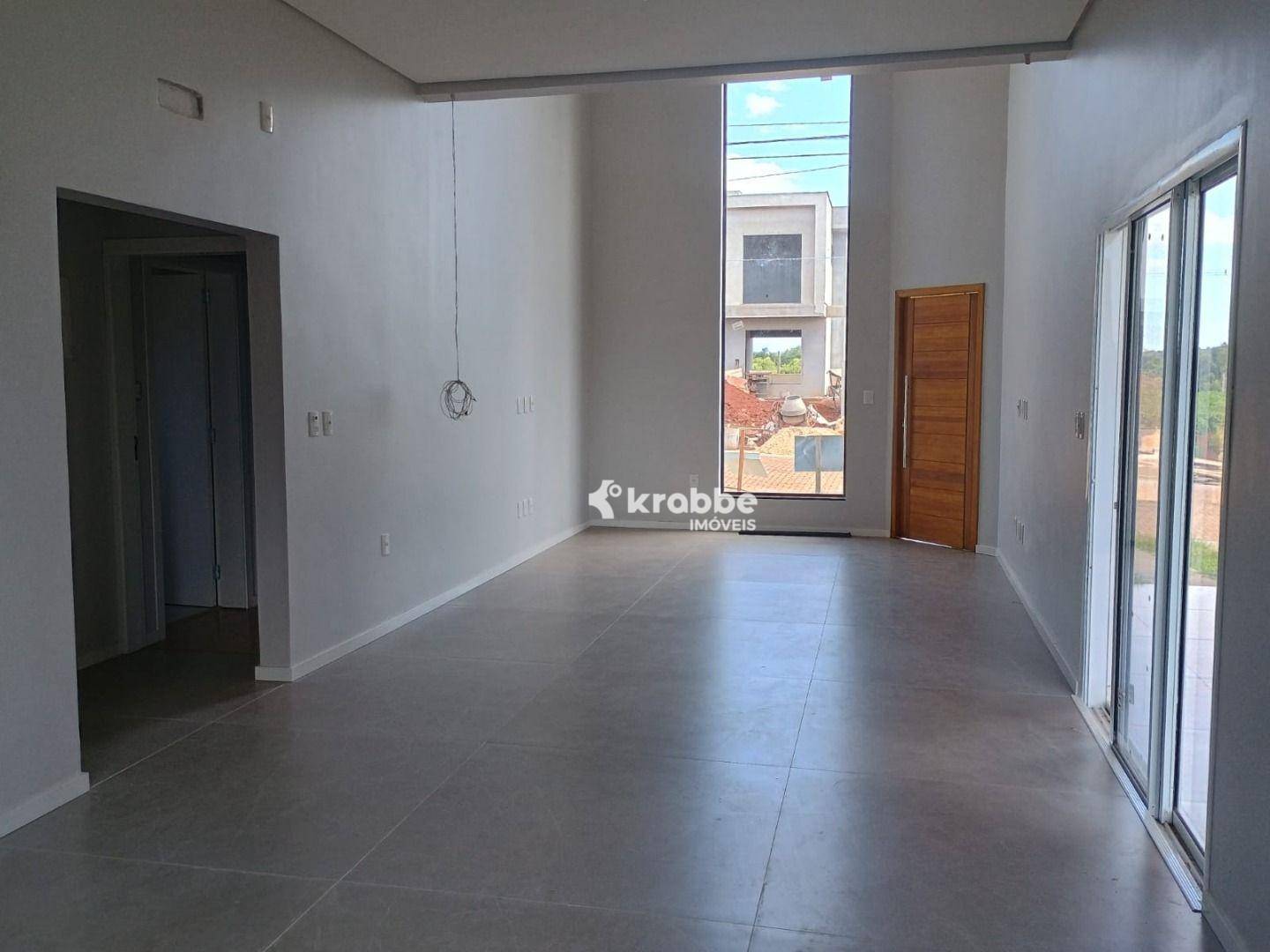 Casa à venda com 2 quartos, 125m² - Foto 4