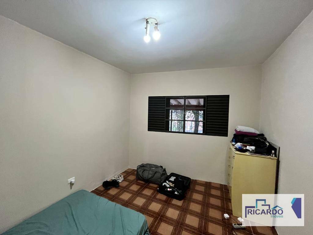 Casa à venda com 2 quartos, 250M2 - Foto 2