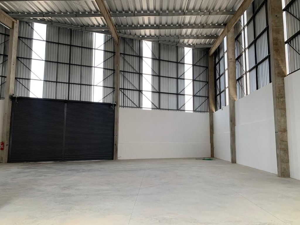 Depósito-Galpão-Armazém à venda e aluguel, 954m² - Foto 8