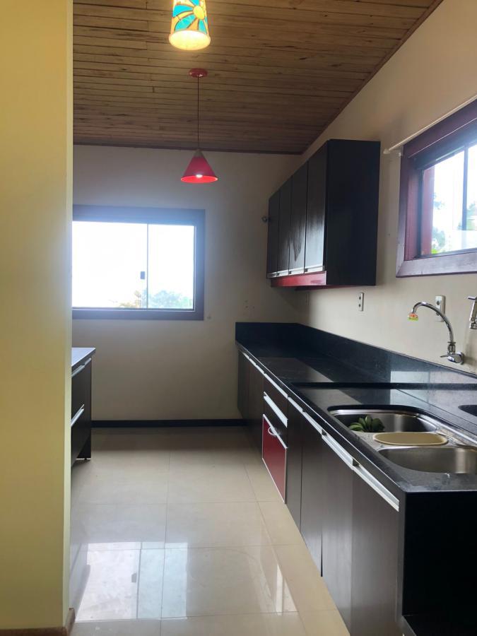 Casa à venda com 4 quartos, 222m² - Foto 16