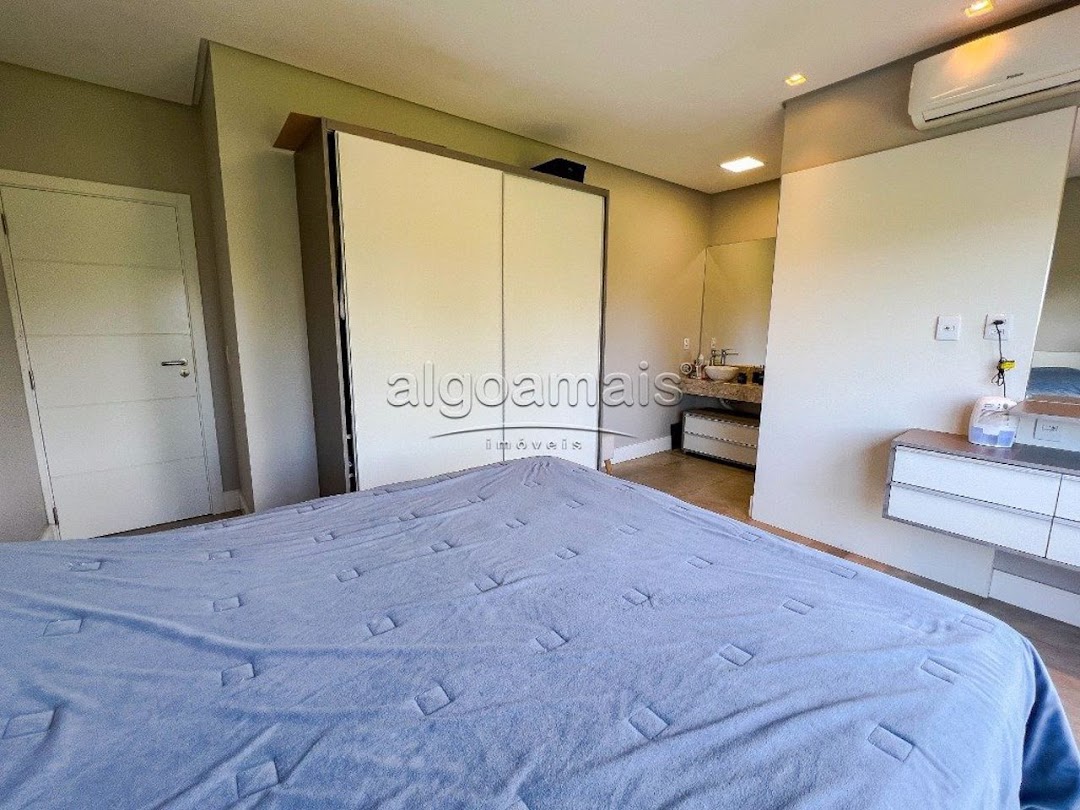 Casa de Condomínio à venda com 4 quartos, 180m² - Foto 33