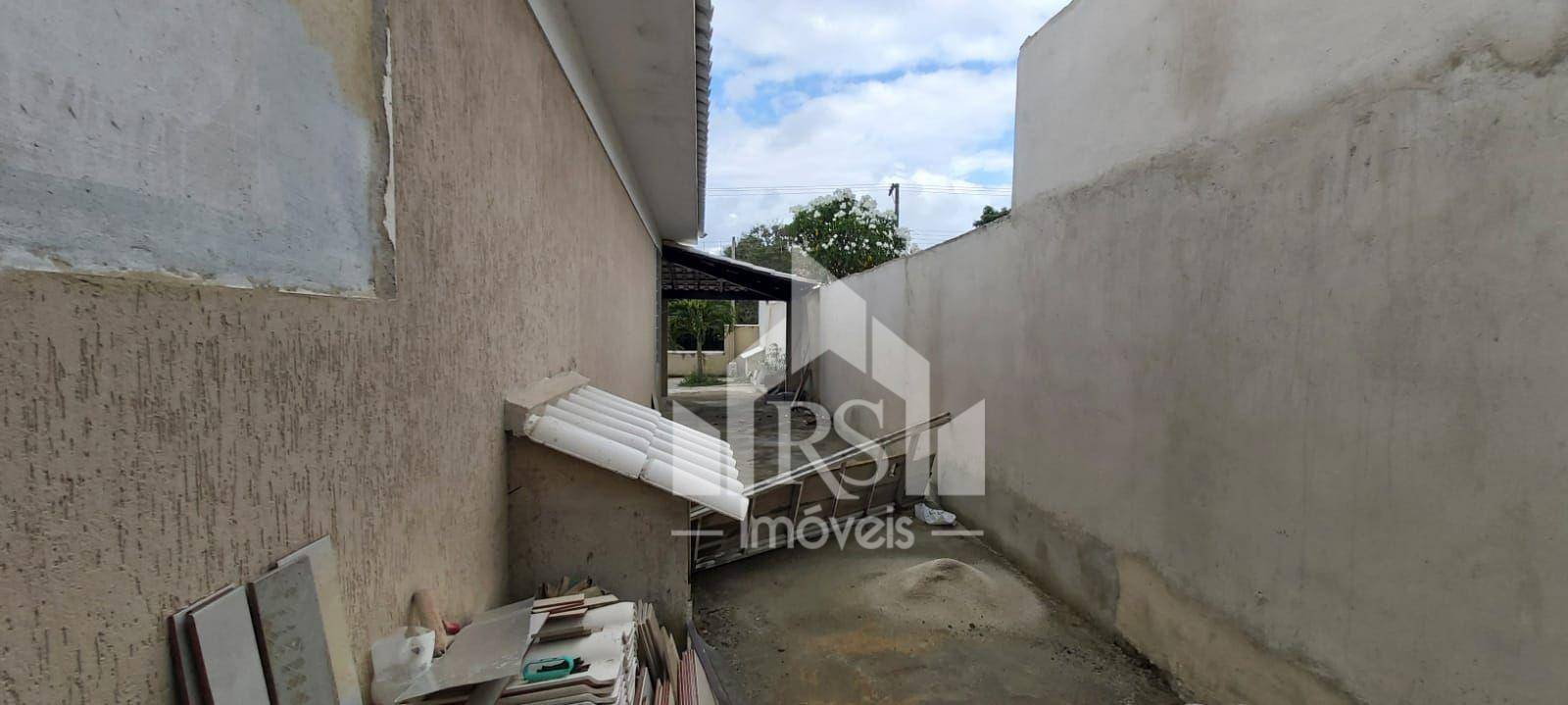 Casa à venda com 2 quartos, 120m² - Foto 12
